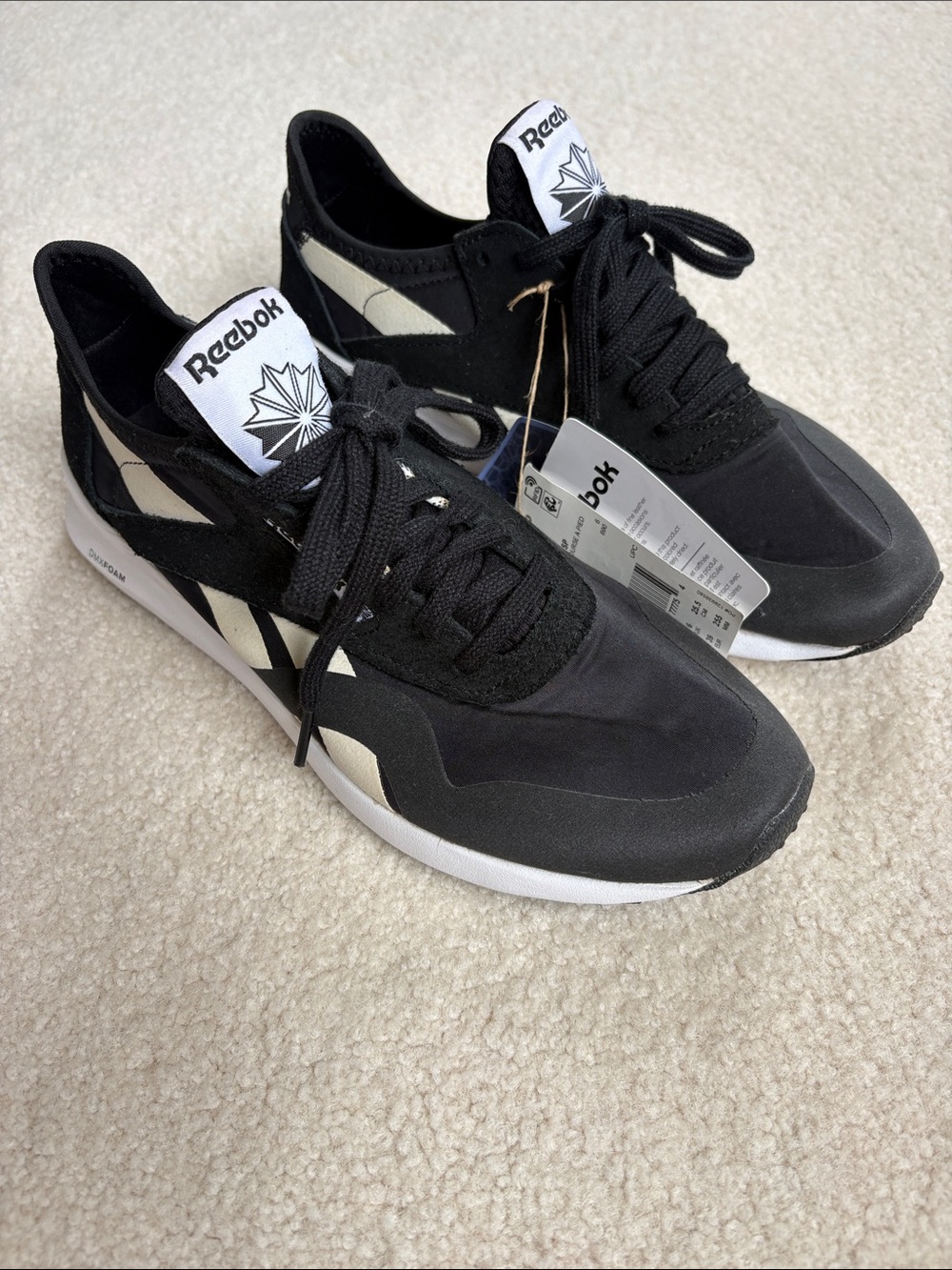Reebok Black & Cream Women's Classic Low-Top Sneakers